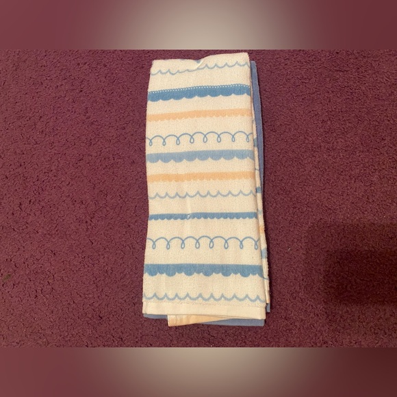 NWT 2 of 2 pack hand towels - Picture 10 of 11